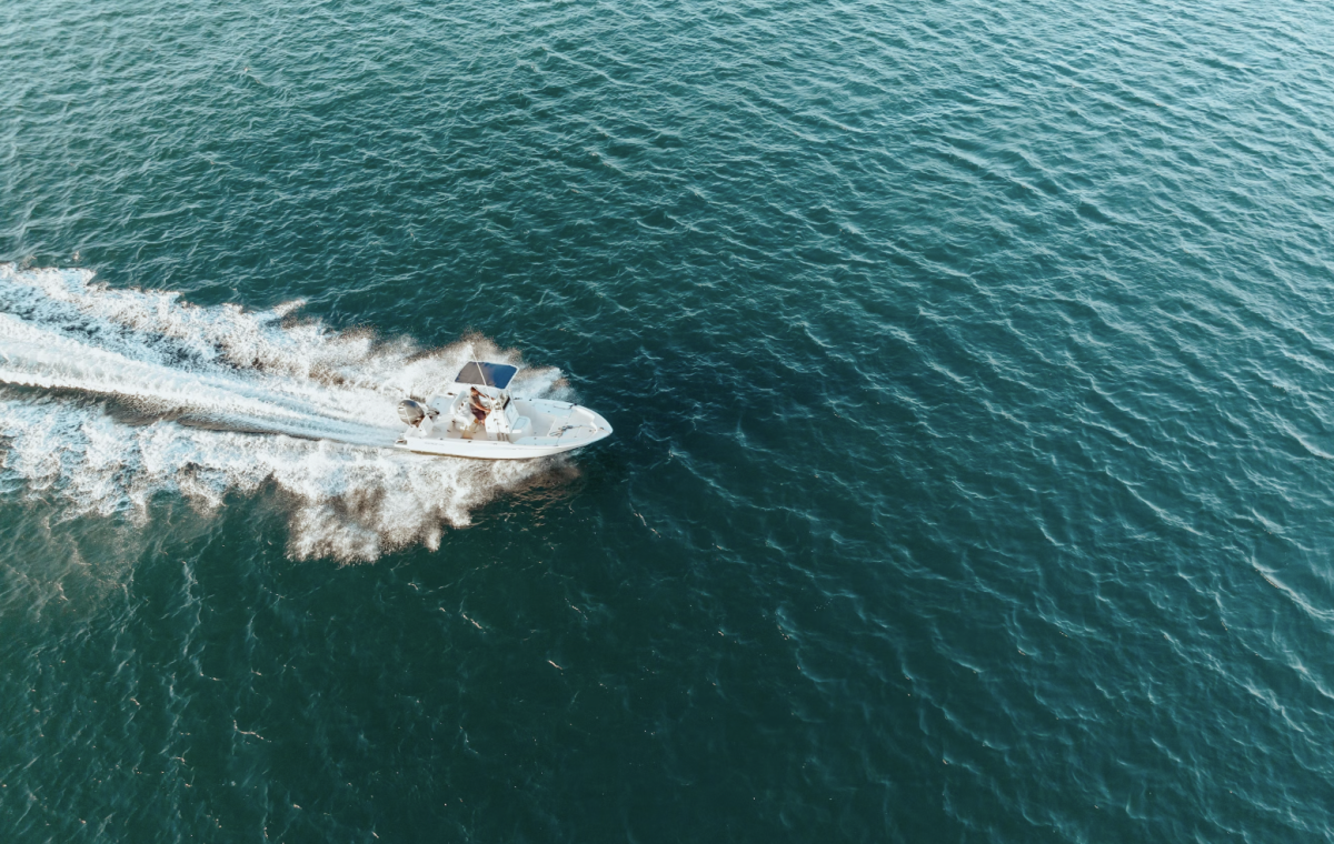 Photo credit to Josh Withers via Unsplash under Unsplash License.
A boating accident in Little Hickory Bay has left 2 people dead. 

