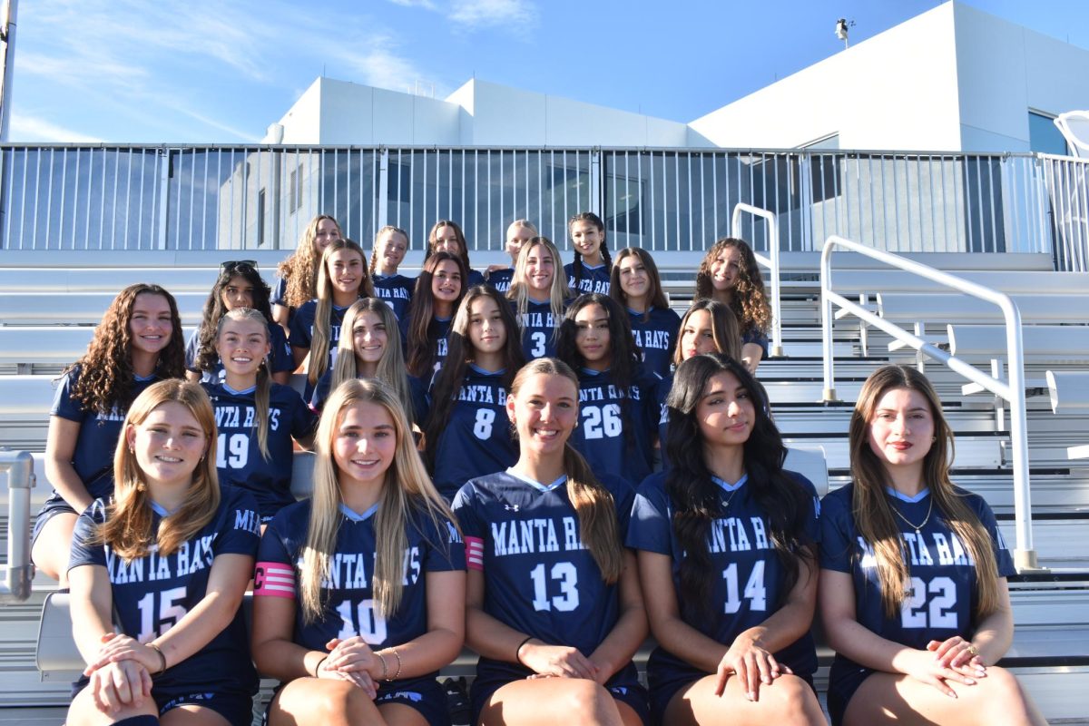 Varsity Girls Soccer team picture. 